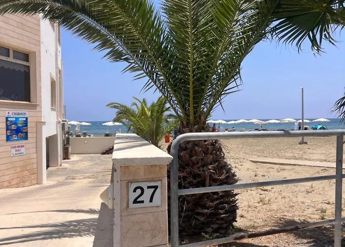 Sandy Nest * Larnaca